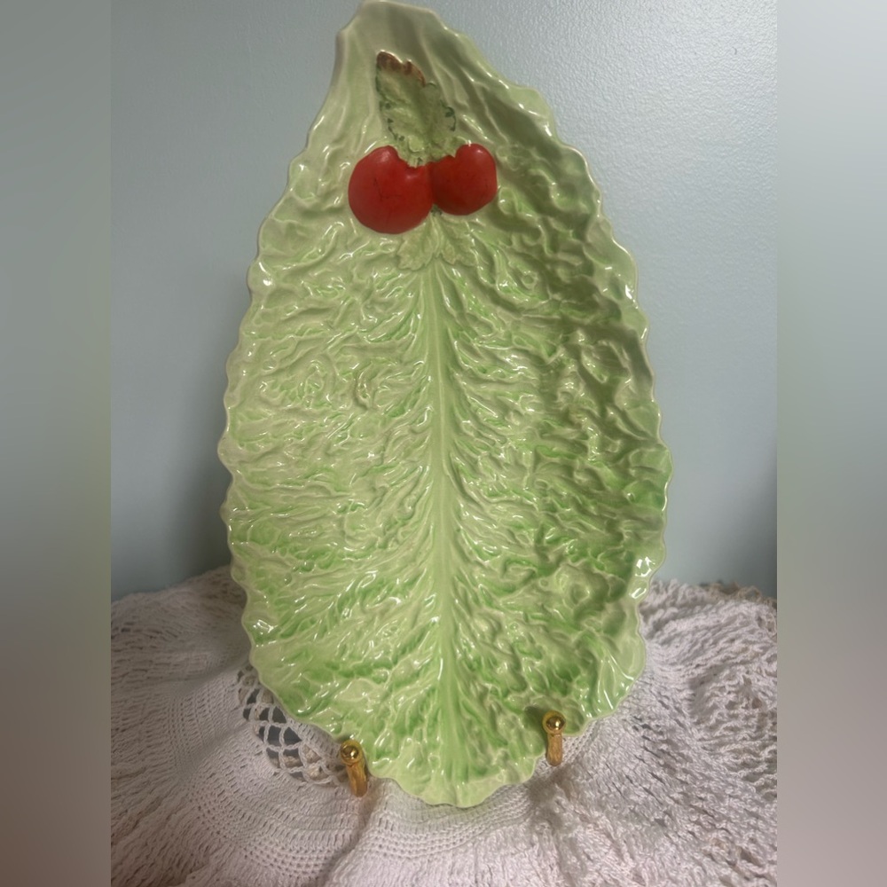 Carlton Ware Australian Design Cabbage Leaf and Tomato Design Serving Dish